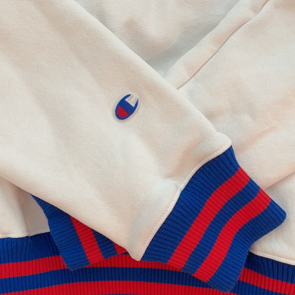 Champion Reverse Weave Pullover - Picture 5 of 5
